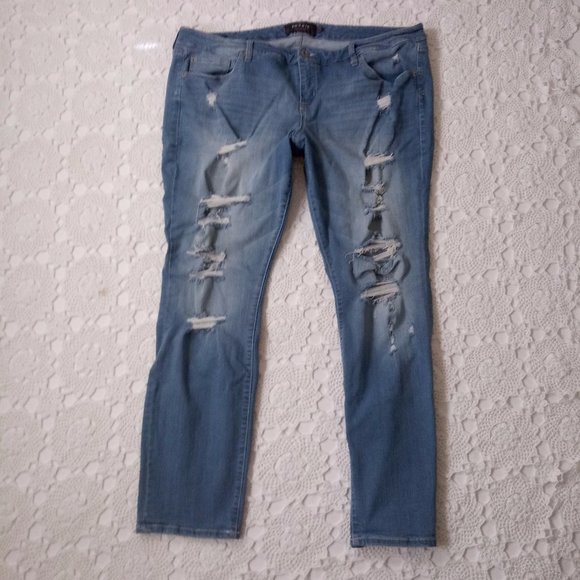 torrid Denim - Torrid 22 Boyfriend Jeans Light Wash Distressed